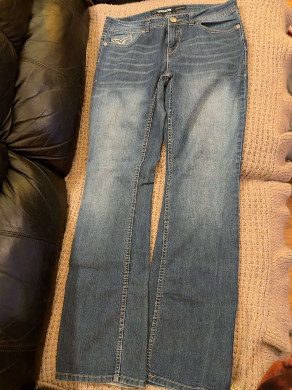 Jordache Bootcut Jeans Medium Wash Embellished Flap Pockets Size 6